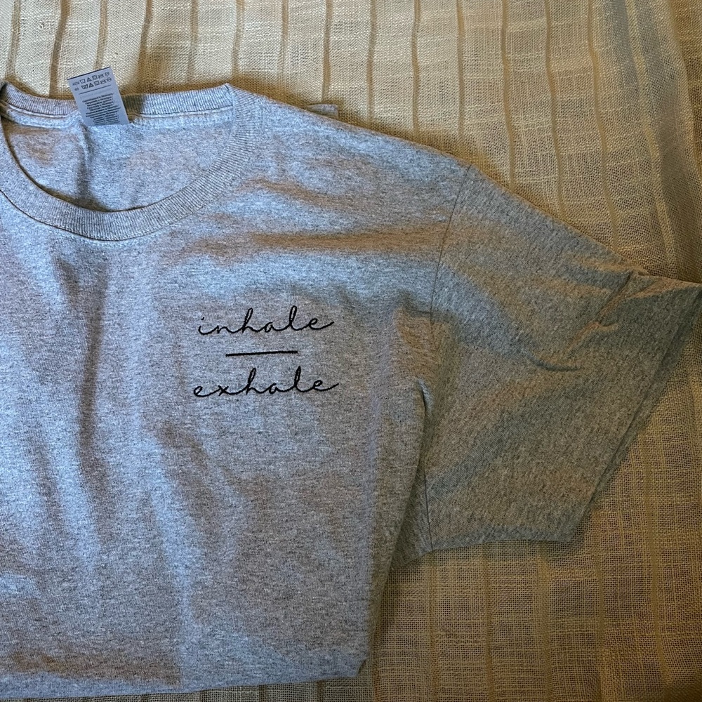 Inhale exhale tee